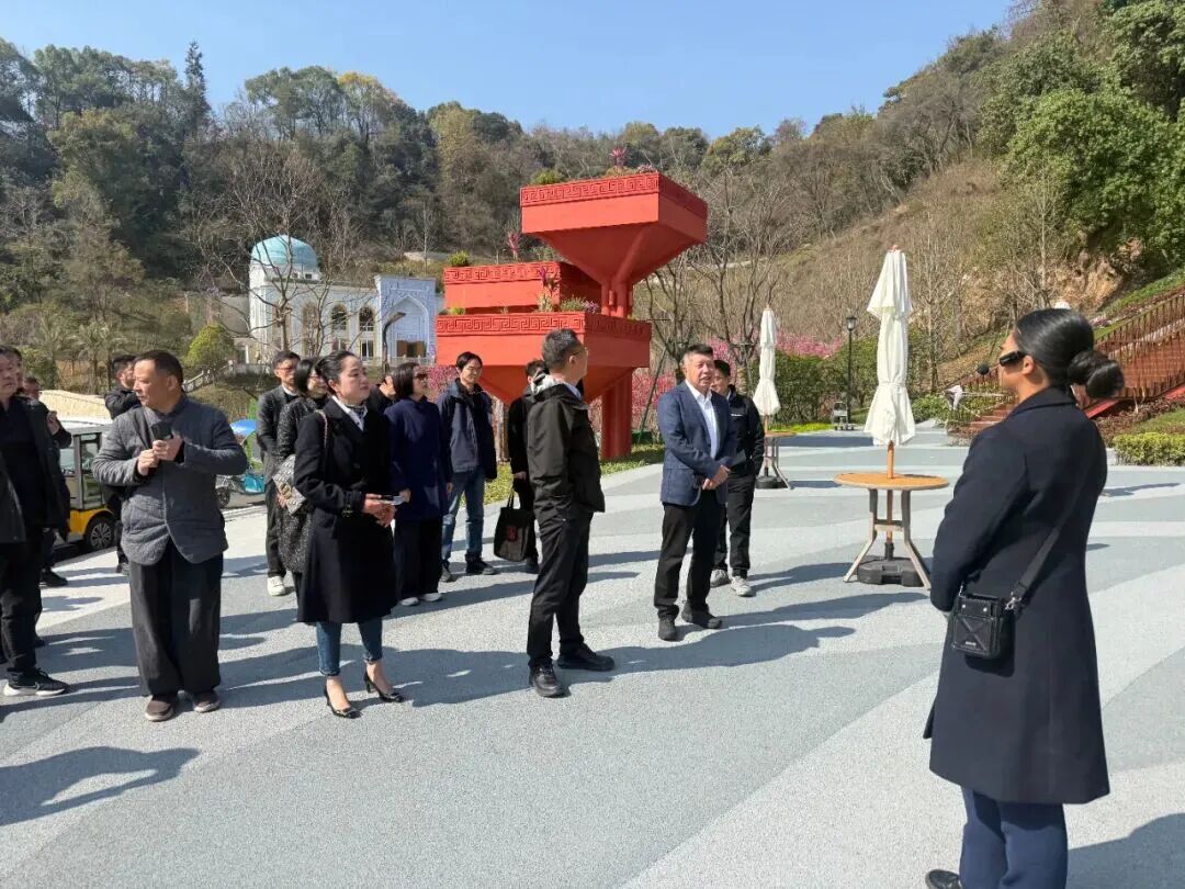 �����������˳���80�����׳���ߡ���Ϊǿ���׺�ī�����԰��԰�ɹ��ٰ�